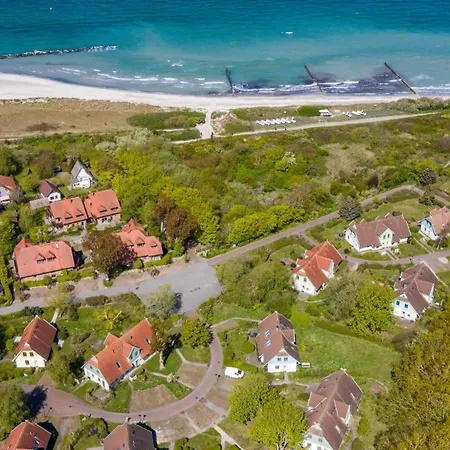 Holiday home Ferienhaussiedlung Strandperlen Kuestenhof 3a
