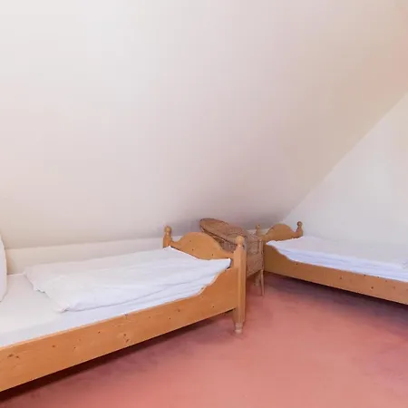 Tatil Evi Ferienhaussiedlung Strandperlen Kuestenhof 3a Wustrow (Fischland)